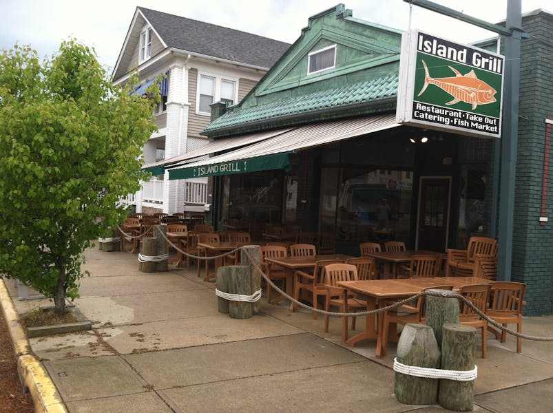 About Island Grill Seafood & Steakhouse in Ocean City, NJ